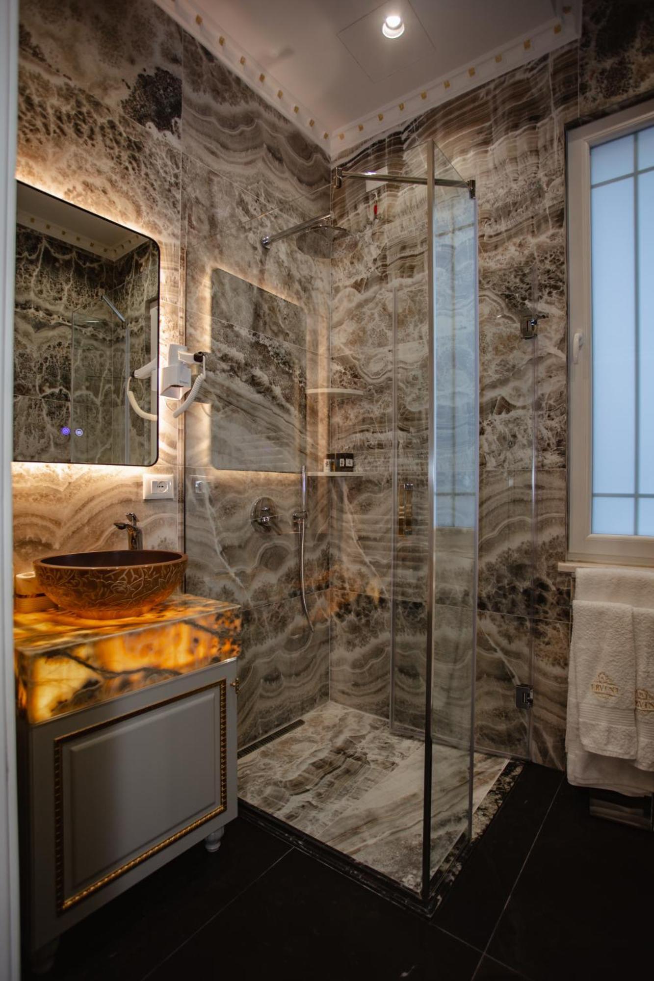 Ervini Boutique Hotel Shkodër Екстериор снимка