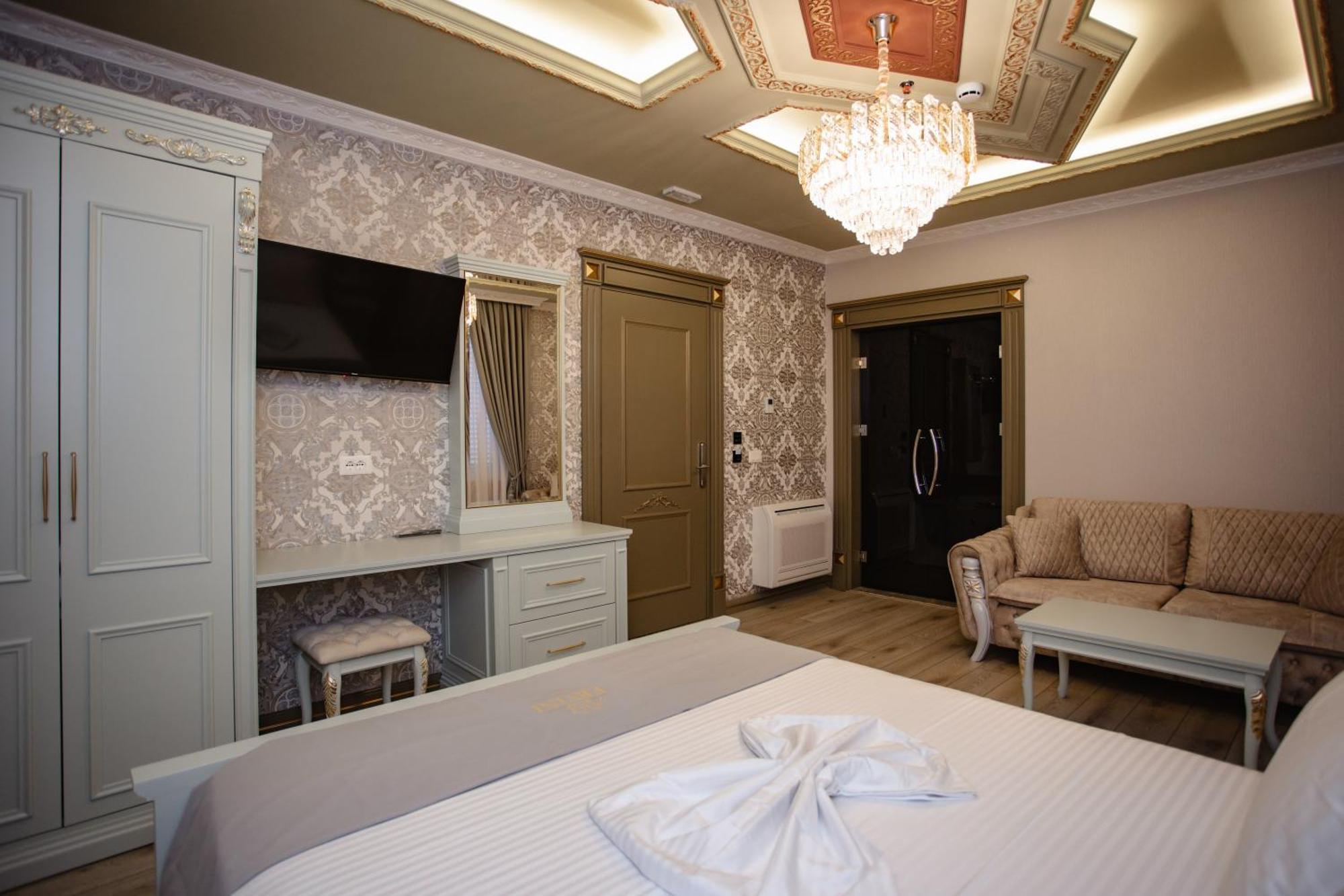 Ervini Boutique Hotel Shkodër Екстериор снимка