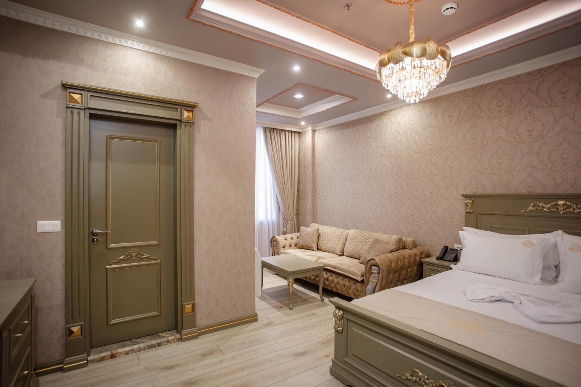 Ervini Boutique Hotel Shkodër Екстериор снимка