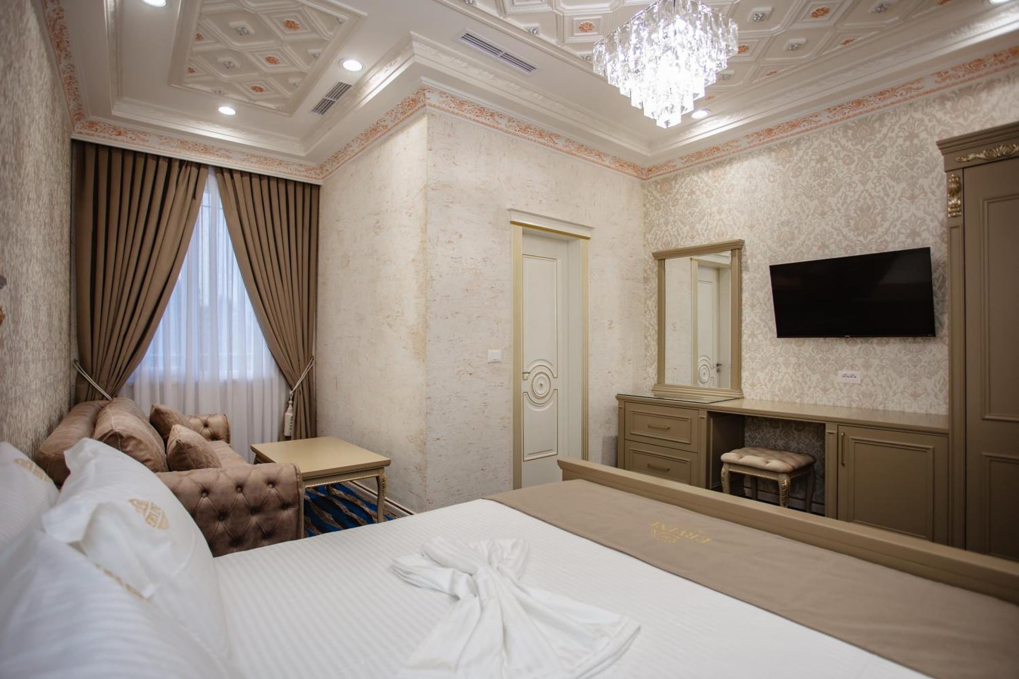 Ervini Boutique Hotel Shkodër Екстериор снимка