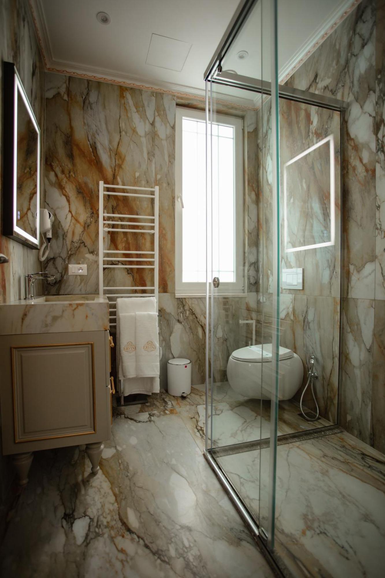 Ervini Boutique Hotel Shkodër Екстериор снимка