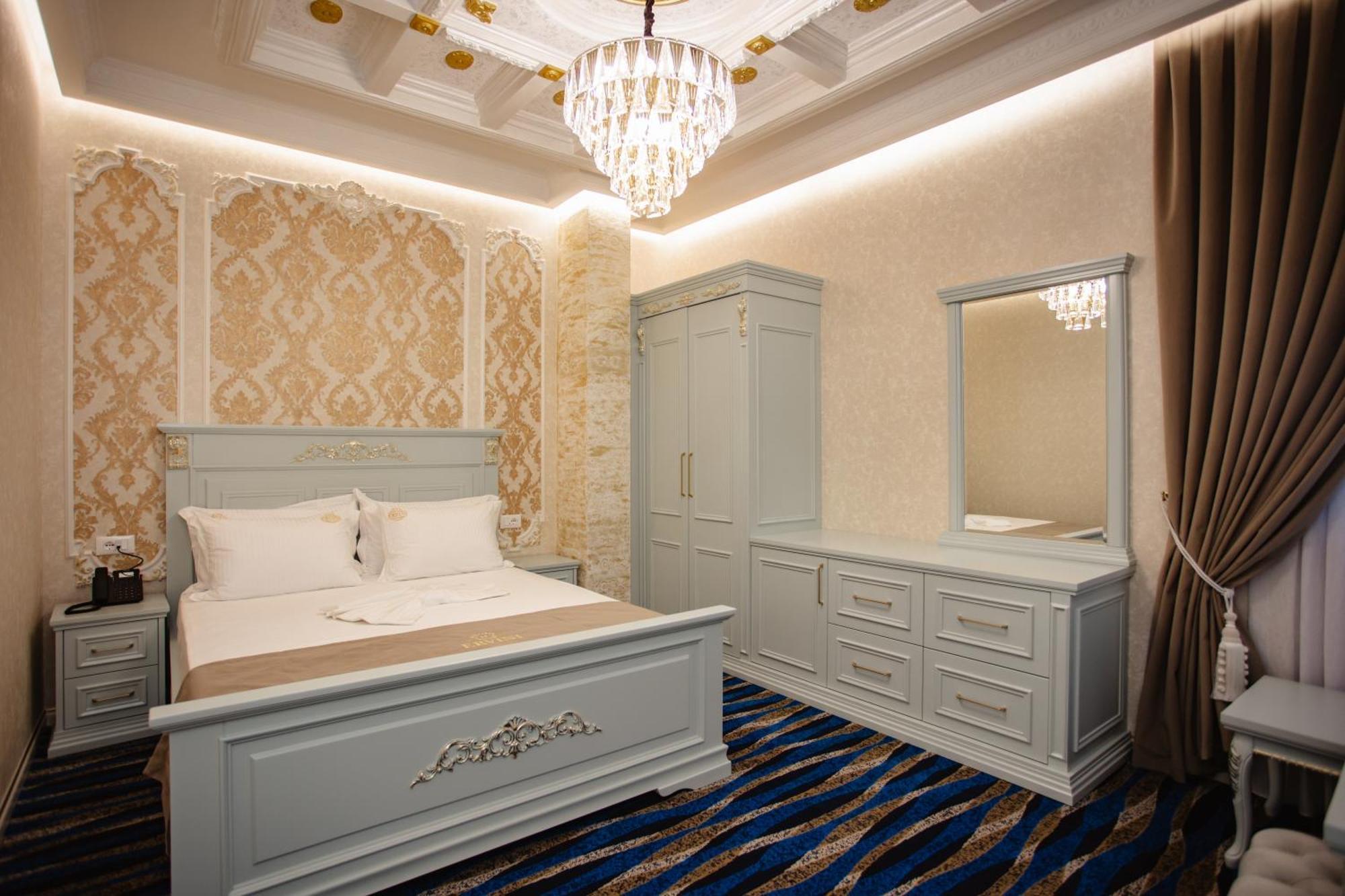 Ervini Boutique Hotel Shkodër Екстериор снимка