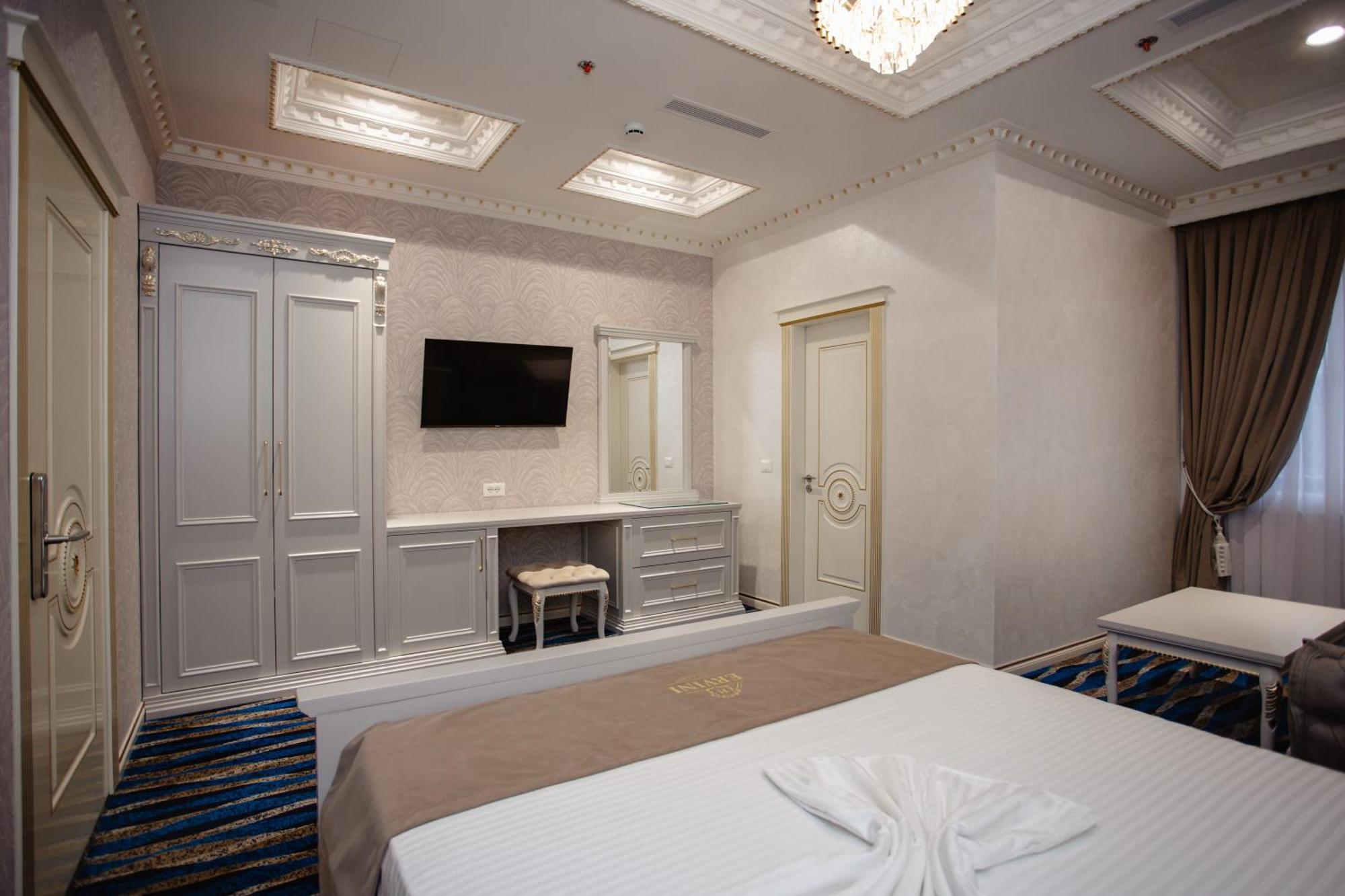Ervini Boutique Hotel Shkodër Екстериор снимка